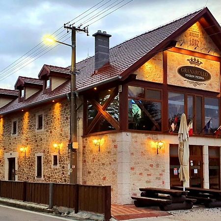 Granarollo Penzion Pizzeria Mlynany Экстерьер фото