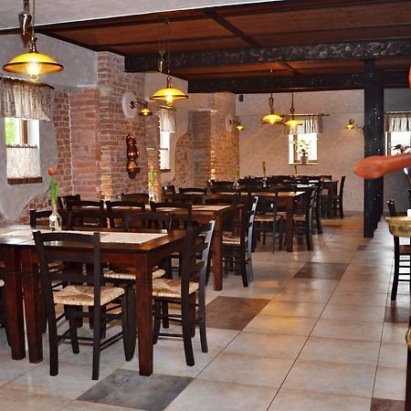 Granarollo Penzion Pizzeria Mlynany Экстерьер фото